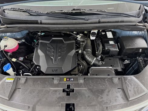 Used 2023 Kia Carnival SX FWD image 30