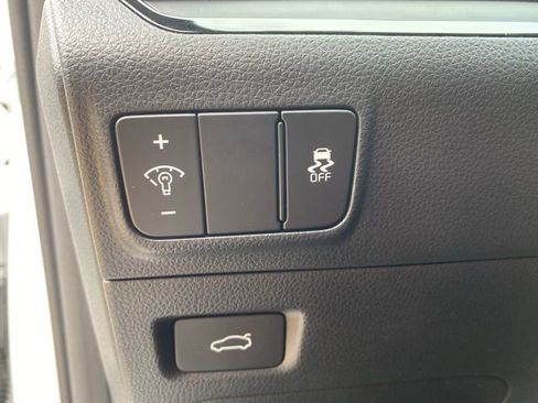 Used 2025 Kia K5 GT-Line w/ GT-Line Premium Package image 16