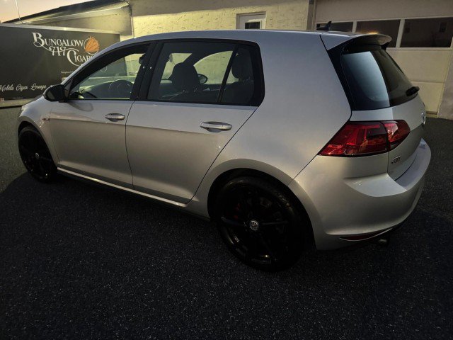 Used 2016 Volkswagen GTI Autobahn w/ Lighting Package (SEL) FWD image 3