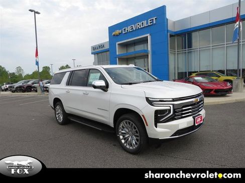 New 2025 Chevrolet Suburban Premier image 1