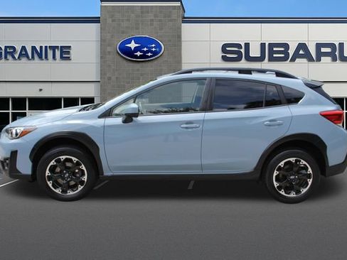 Used 2021 Subaru Crosstrek 2.0i Premium w/ Moonroof Package AWD/4WD image 7