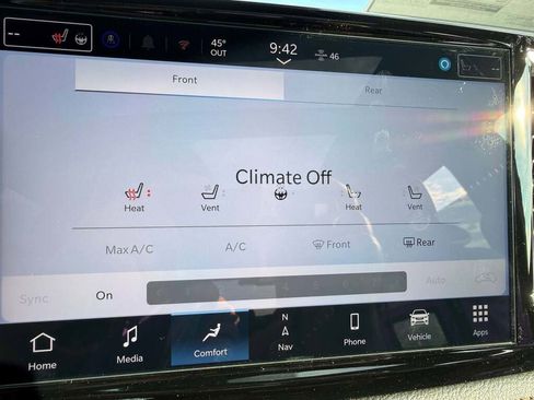 New 2026 Chrysler Pacifica Pinnacle image 36