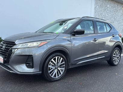 Certified 2024 Nissan Kicks SR