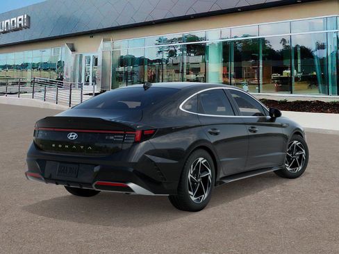 New 2026 Hyundai Sonata SEL FWD image 4