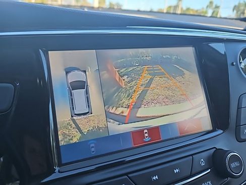 Used 2017 Buick Envision Premium w/ Driver Confidence Package image 22