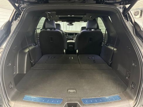 Certified 2024 Buick Enclave Essence w/ Experience Buick Package image 27