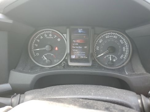 Used 2023 Toyota Tacoma SR5 image 28