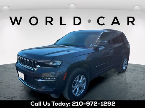 Used 2022 Jeep Grand Cherokee Limited image 3