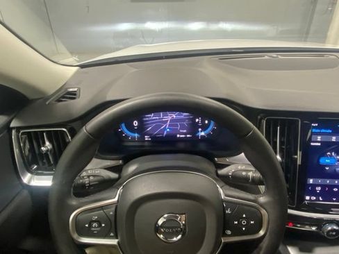 Used 2024 Volvo S60 B5 Core AWD/4WD image 13