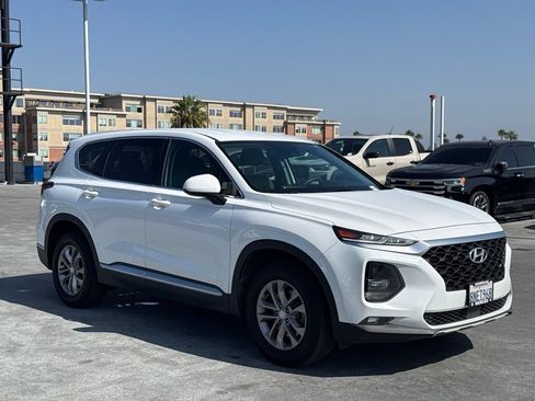 Used 2020 Hyundai Santa Fe SEL w/ Cargo Package FWD image 3