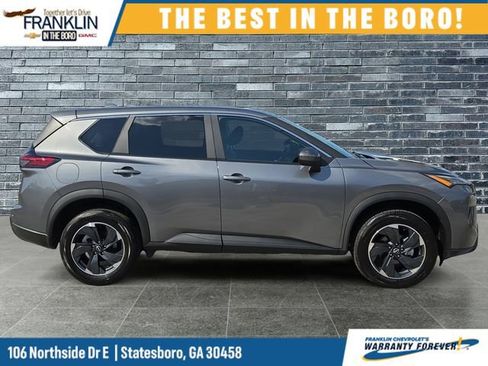 Used 2025 Nissan Rogue SV FWD image 7