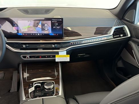 New 2026 BMW X5 xDrive40i w/ Premium Package AWD/4WD image 19