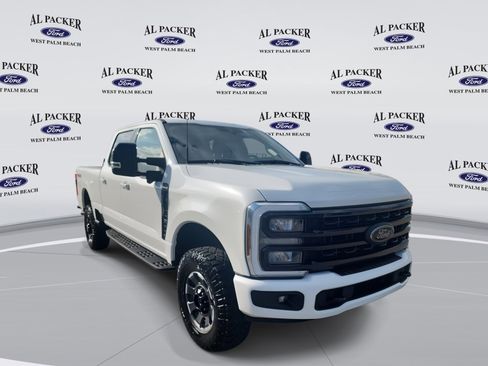 Used 2024 Ford F250 Lariat w/ Tremor Off-Road Package image 7