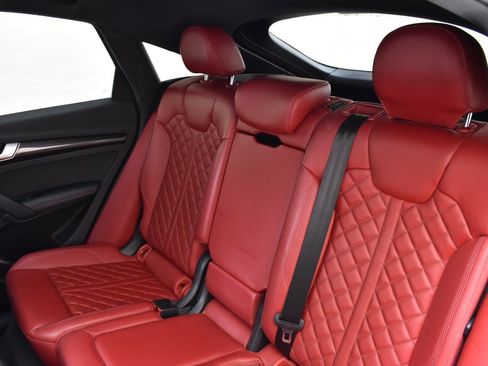 Used 2023 Audi SQ5 Premium Plus w/ Premium Plus Package AWD/4WD image 19