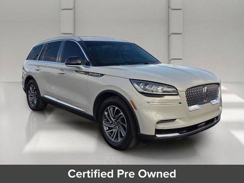 Used 2023 Lincoln Aviator 2WD w/ Class IV Trailer Tow Package image 7