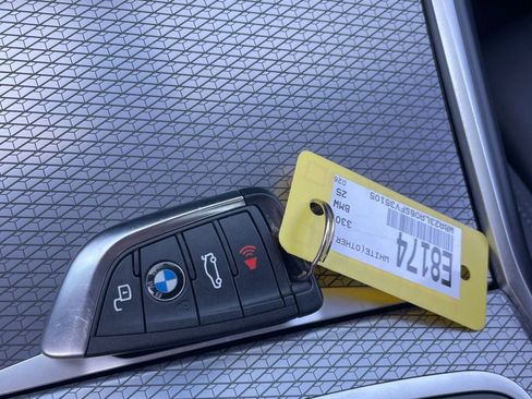 Used 2025 BMW 330i xDrive Sedan image 12