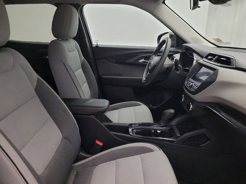 Used 2021 Chevrolet TrailBlazer LT AWD/4WD image 21