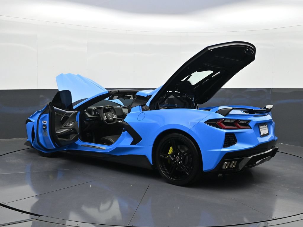 Used 2023 Chevrolet Corvette Stingray Premium Cpe w/ Stealth Interior Trim Package RWD image 44