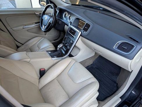 Used 2013 Volvo S60 T6 image 4