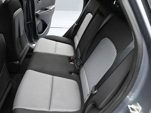 Used 2021 Hyundai Kona SEL FWD image 15