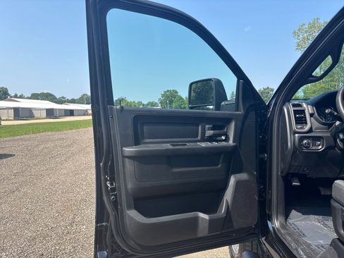 New 2026 RAM 2500 Tradesman image 23
