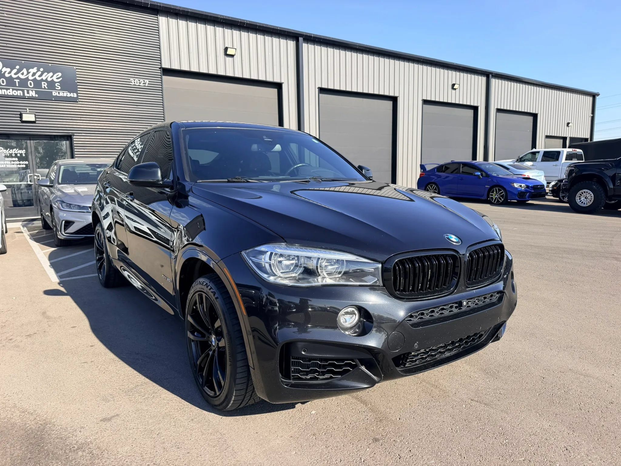Used 2018 BMW X6 xDrive50i AWD/4WD image 3