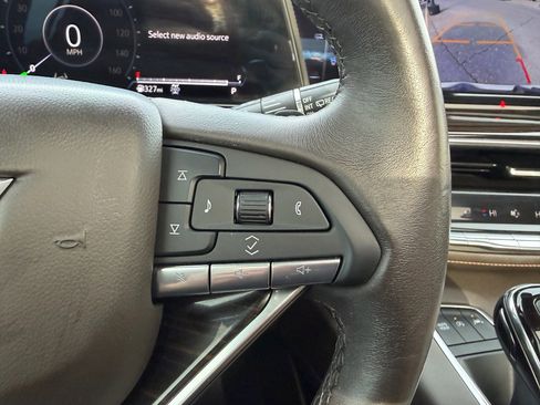 Certified 2023 Cadillac Escalade ESV Sport w/ Touring Package image 25