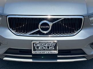 Used 2019 Volvo XC40 T5 Momentum AWD/4WD video 4