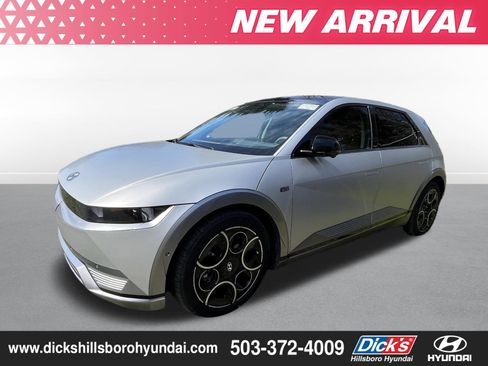 Used 2024 Hyundai Ioniq 5 Limited image 6