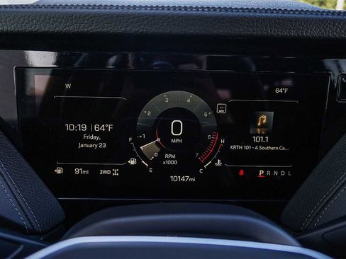 Used 2025 GMC Yukon XL Denali image 25