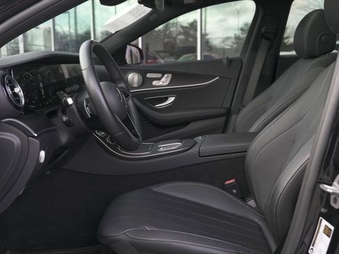 Used 2023 Mercedes-Benz E 450 4MATIC Sedan image 29