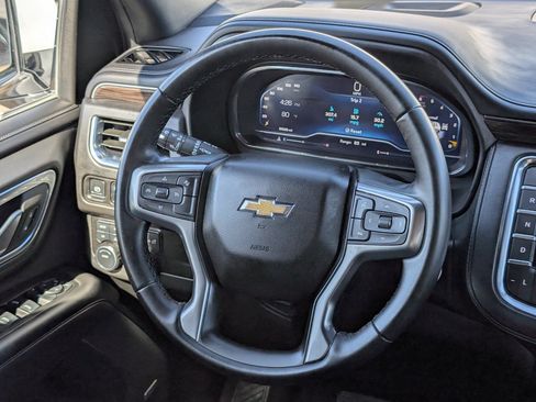 Certified 2024 Chevrolet Suburban LT AWD/4WD image 15