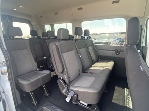 Certified 2023 Ford Transit 350 XLT image 6