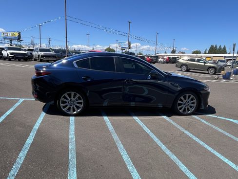 Used 2024 MAZDA MAZDA3 s FWD image 6