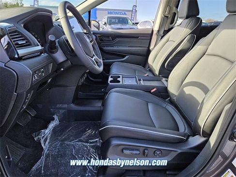 New 2026 Honda Odyssey Touring image 5