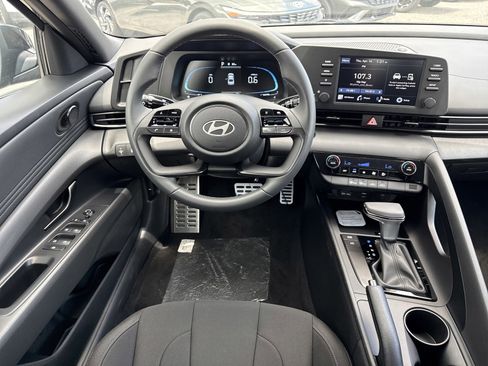 New 2026 Hyundai Elantra Sport FWD image 14