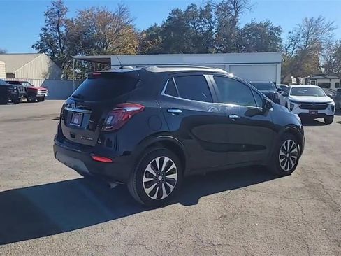 Used 2022 Buick Encore Preferred image 8