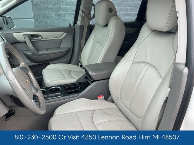 Used 2015 Chevrolet Traverse LT AWD/4WD image 16