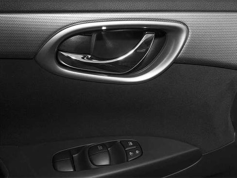 Used 2013 Nissan Sentra SL w/ Premium Pkg FWD image 15