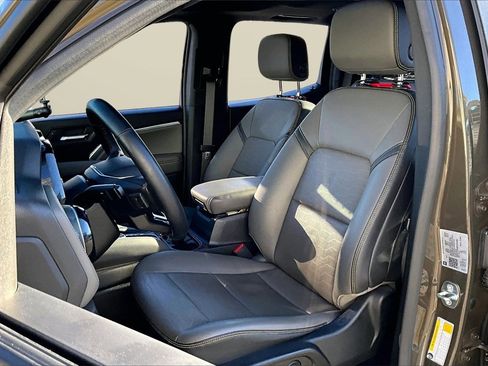 Used 2023 Chevrolet Colorado ZR2 w/ ZR2 Convenience Package III image 21