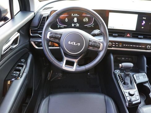 Used 2024 Kia Sportage EX AWD/4WD image 19