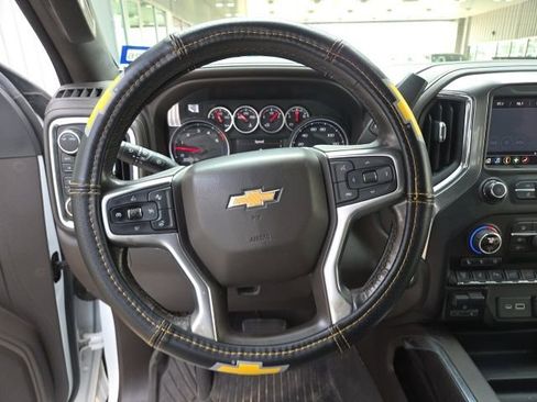 Used 2020 Chevrolet Silverado 2500 LTZ w/ LTZ Texas Edition image 10