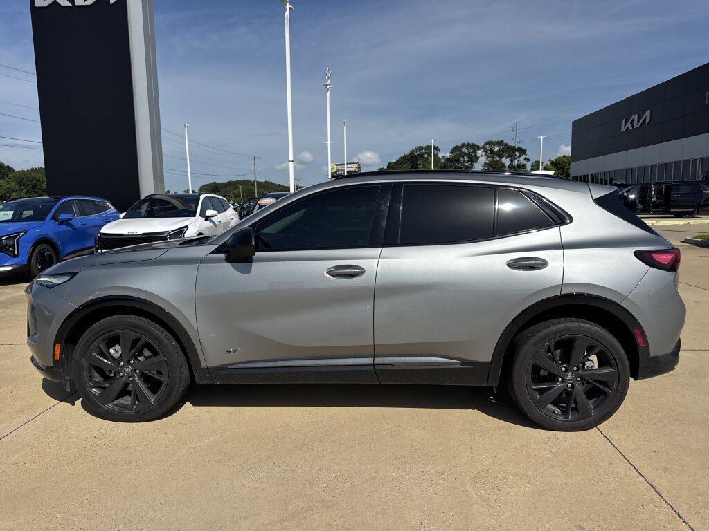 Used 2024 Buick Envision Sport Touring AWD/4WD image 25