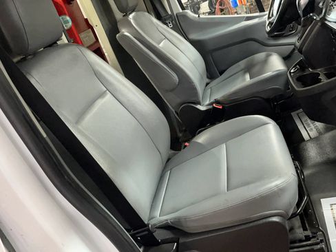Used 2017 Ford Transit 150 130 Medium Roof RWD image 19