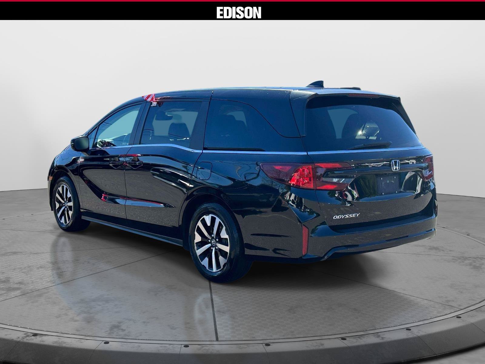 Used 2025 Honda Odyssey EX-L image 6