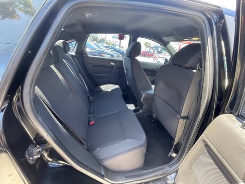 Used 2011 Ford Focus SES FWD image 12