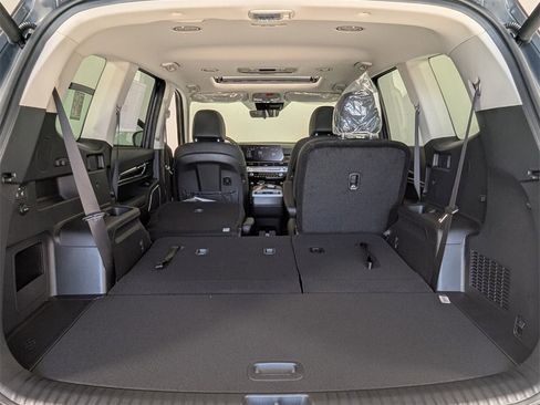 New 2025 Kia Telluride S image 28