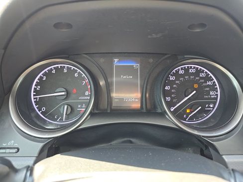 Used 2021 Toyota Camry SE FWD image 11