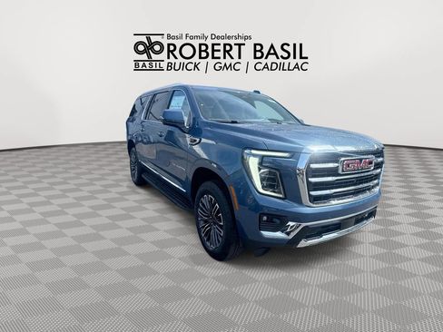 New 2026 GMC Yukon XL Elevation w/ Elevation Premium Package AWD/4WD image 2