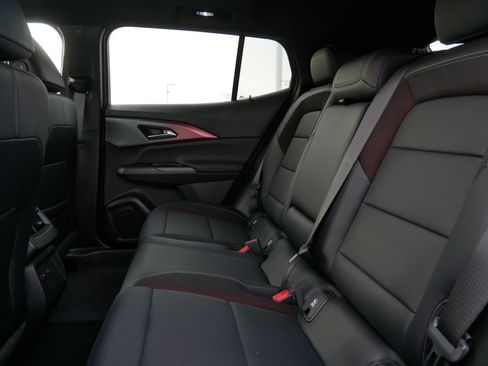 New 2026 Chevrolet Equinox EV RS image 5